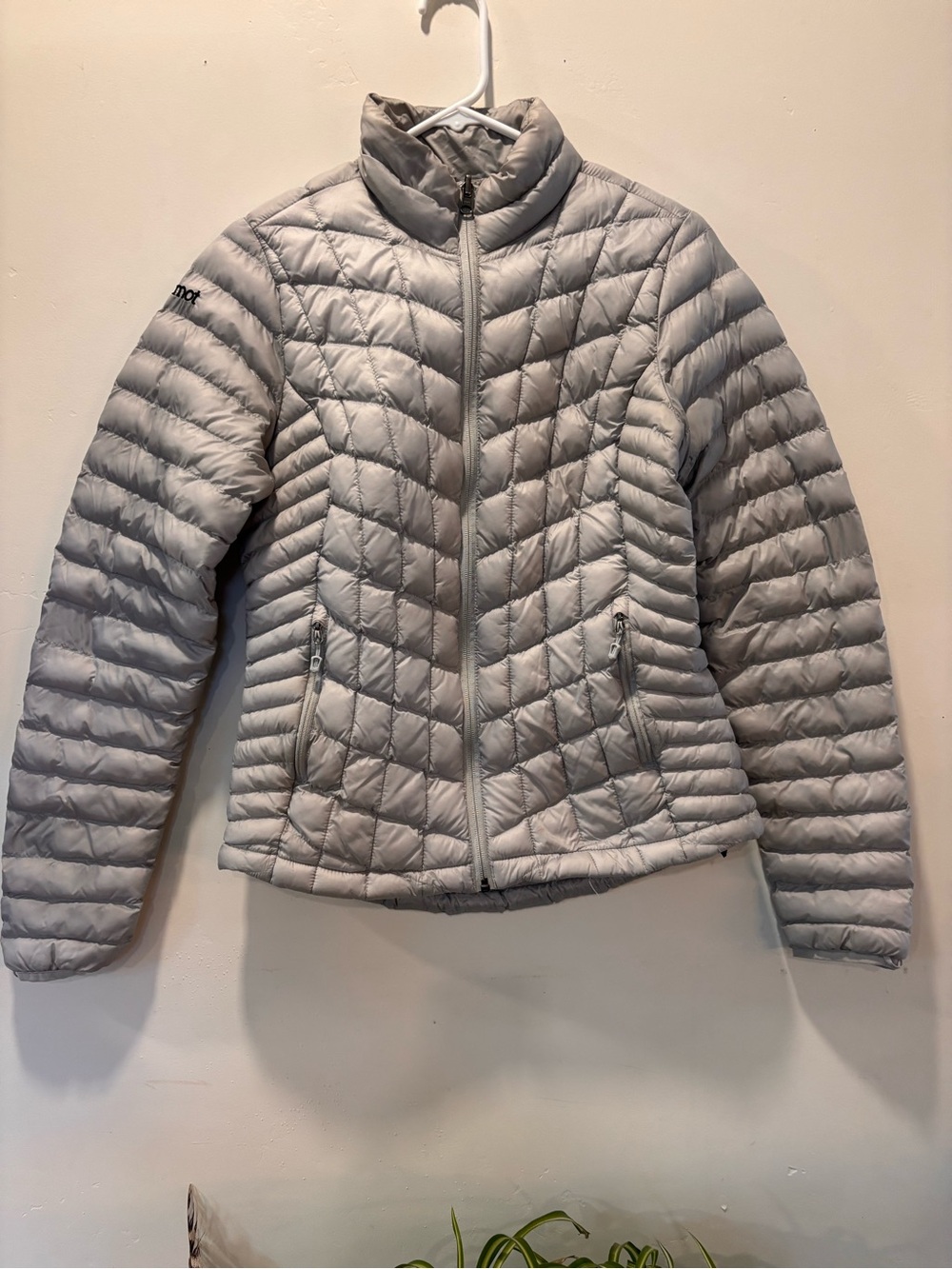 Marmot Light Gray Women's Puffer